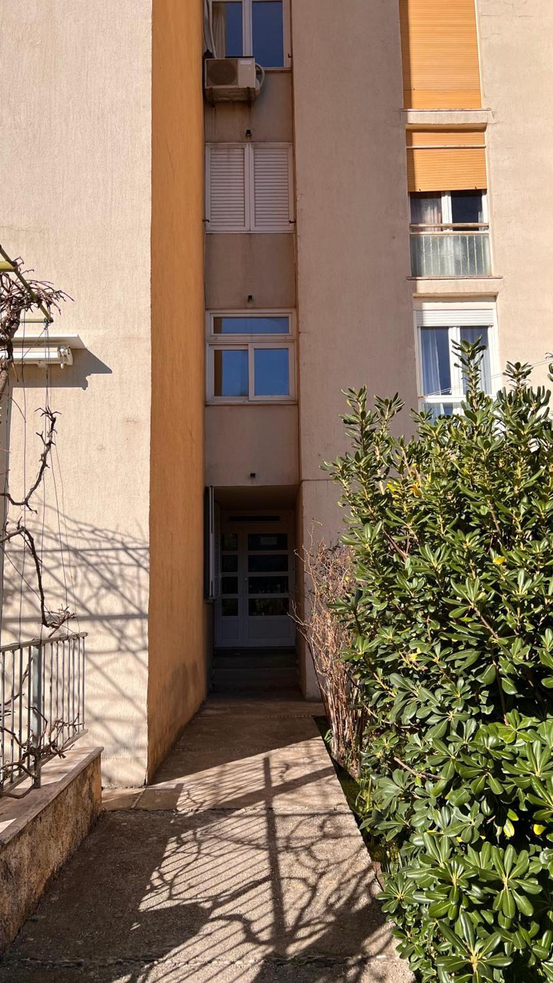 Bright & Sunny Two Bedroom Apartment ดูบรอฟนิก ภายนอก รูปภาพ